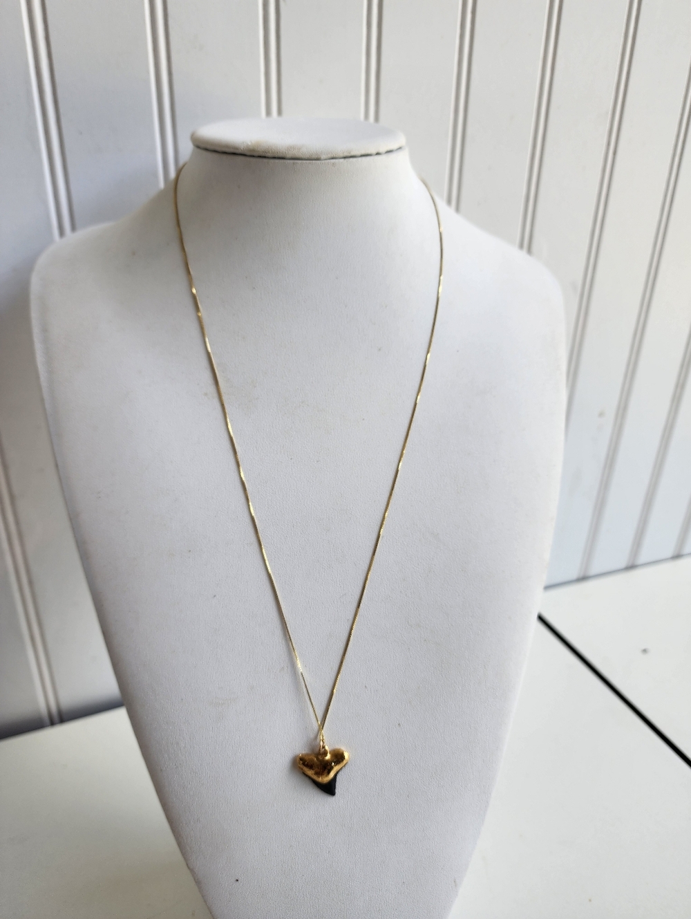 GND 10KT Gold Necklace Pendant with Plated Fossil Megalodon Shark Tooth Signed